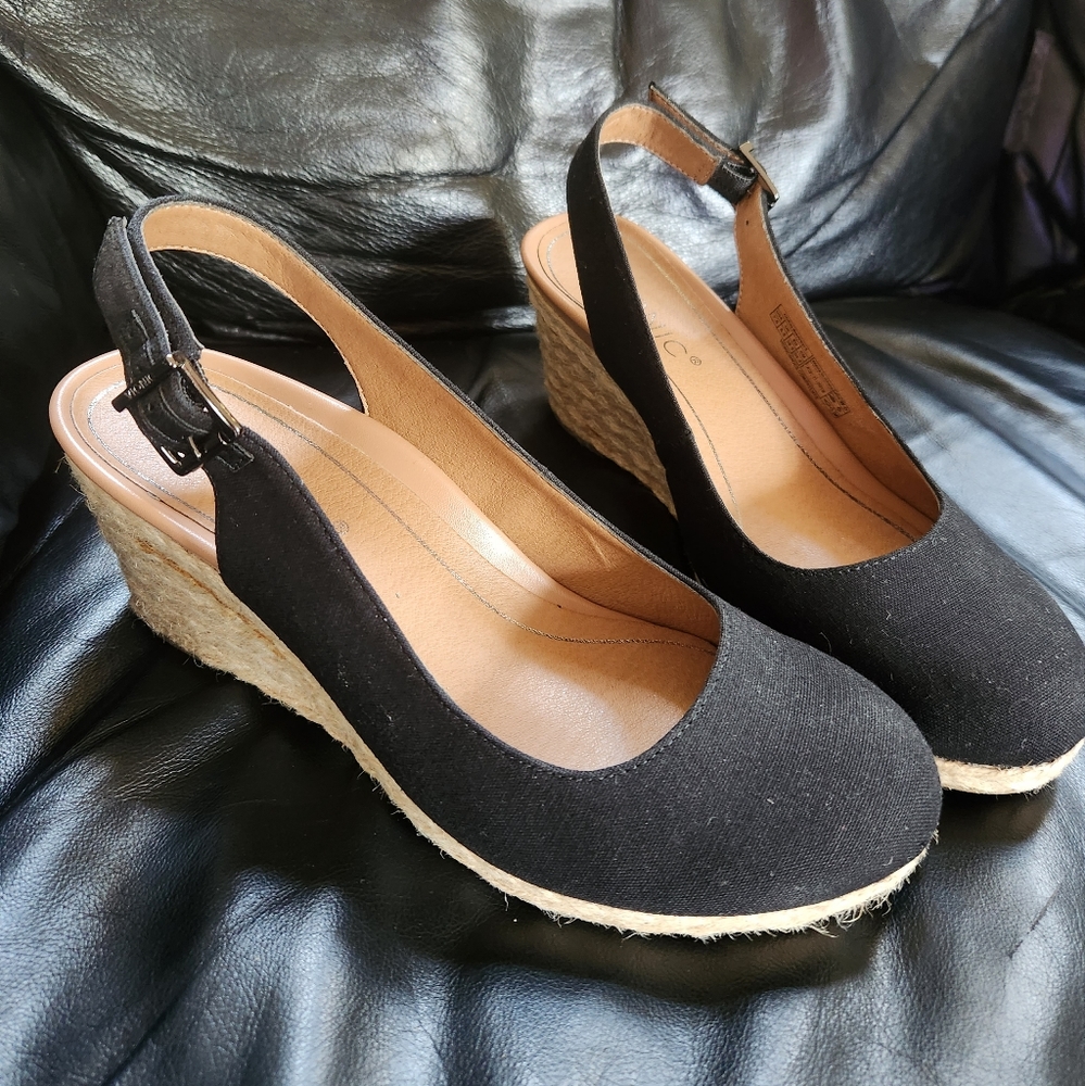 Vionic Wedges